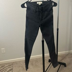 Madewell black 10” High-Rise Skinny jeans size 23